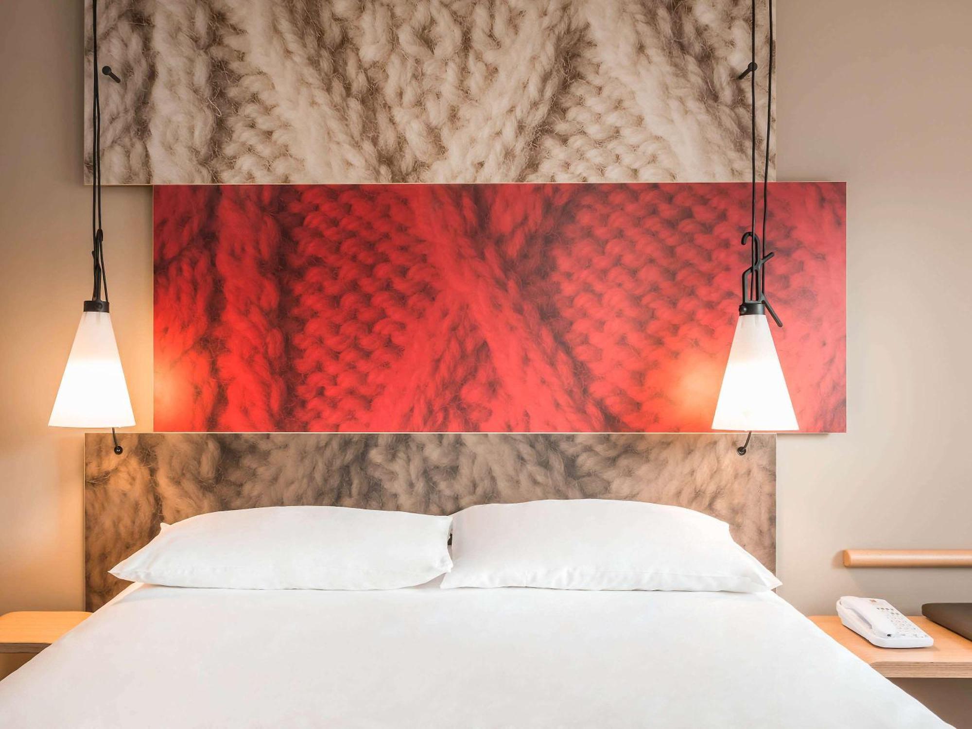 Ibis Paris Porte D'Orleans Montrouge Bagian luar foto